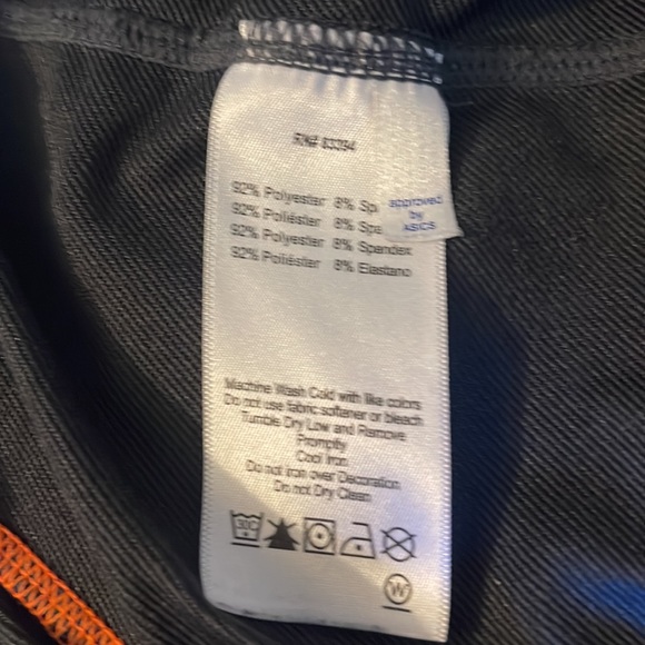 ASICS Quarter-Zip Athletic Top- M - Picture 7 of 7